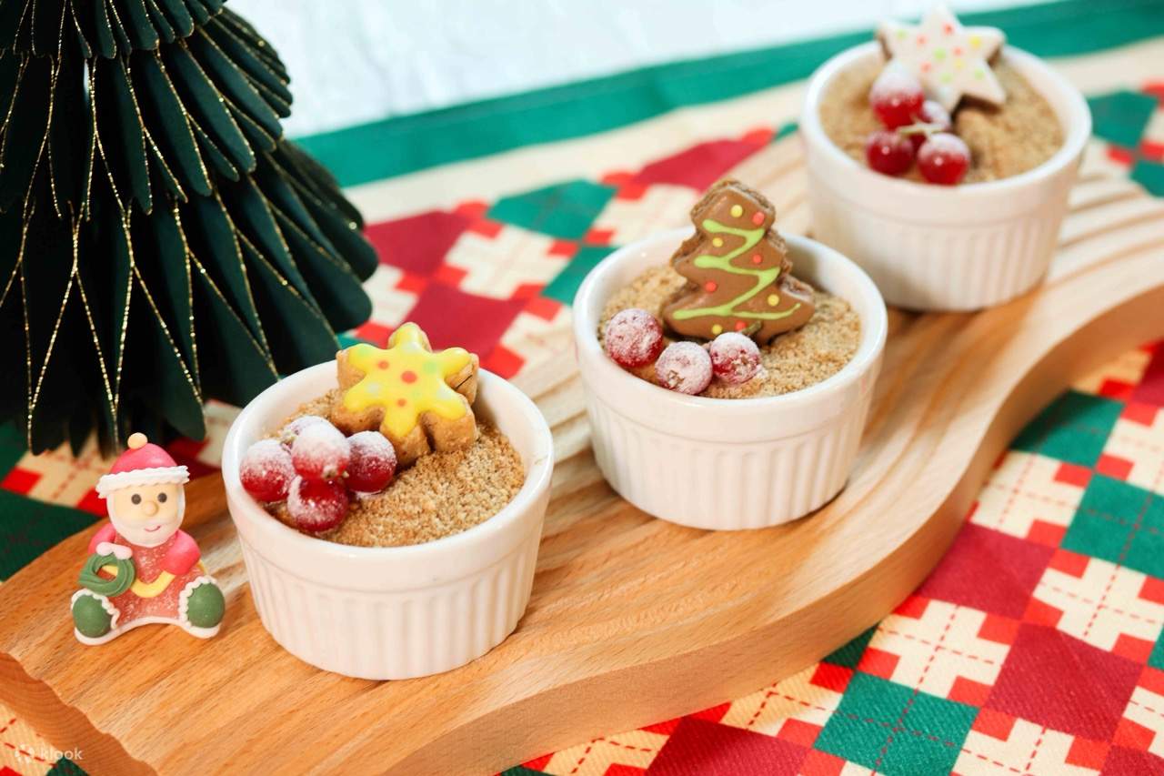 โรงแรมอเล็กซานดรา Hotel Alexandra | Cafe A ภัตตาคารอเล็กซานดรา | บุฟเฟต์อาหารกลางวัน อาหารเย็น และชุดน้ำชายามบ่าย